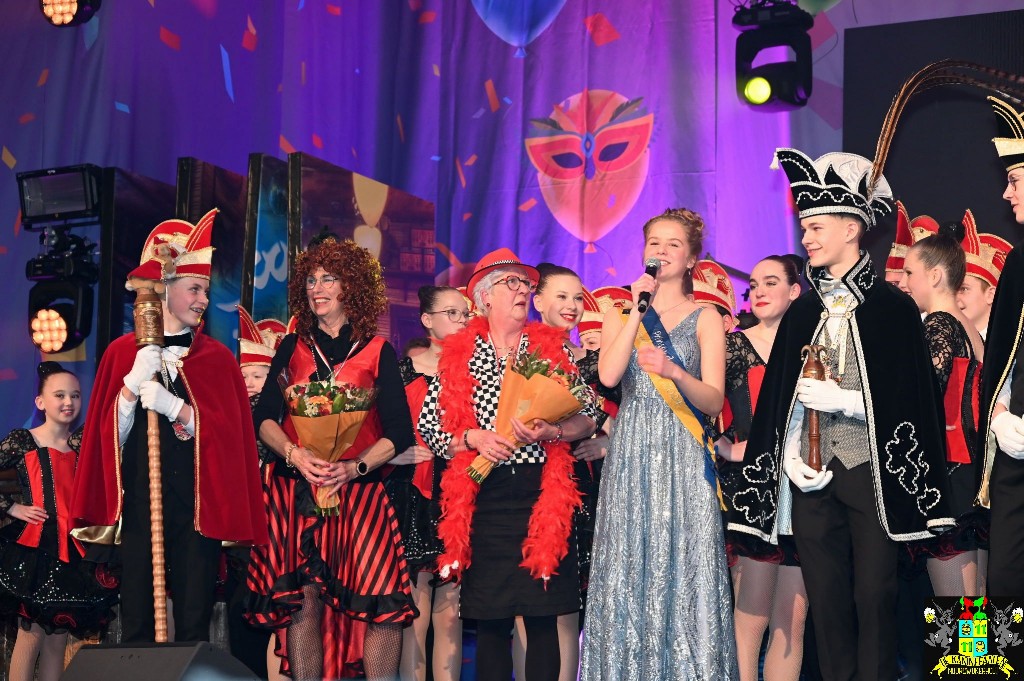 ../Images/Senioren carnaval 2024 252.jpg
